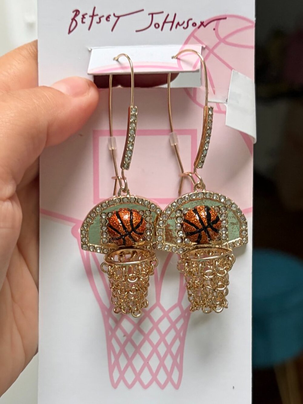 NWT Betsey Johnson Dangle Crystal Basketball Earrings W. Mesh Basket
